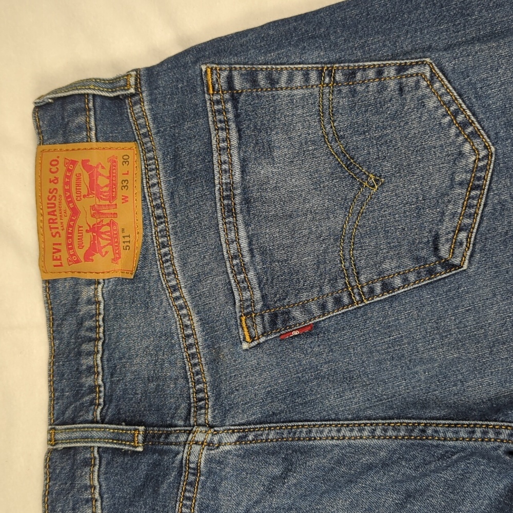 Levi's 511 Tapered Skinny‎ Fit Medium Wash Men's Jeans Size 33